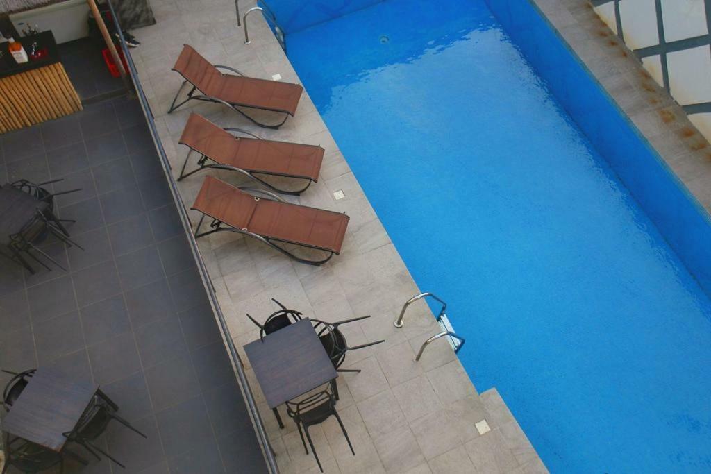 Glee Hotel Aliayabiagba 외부 사진