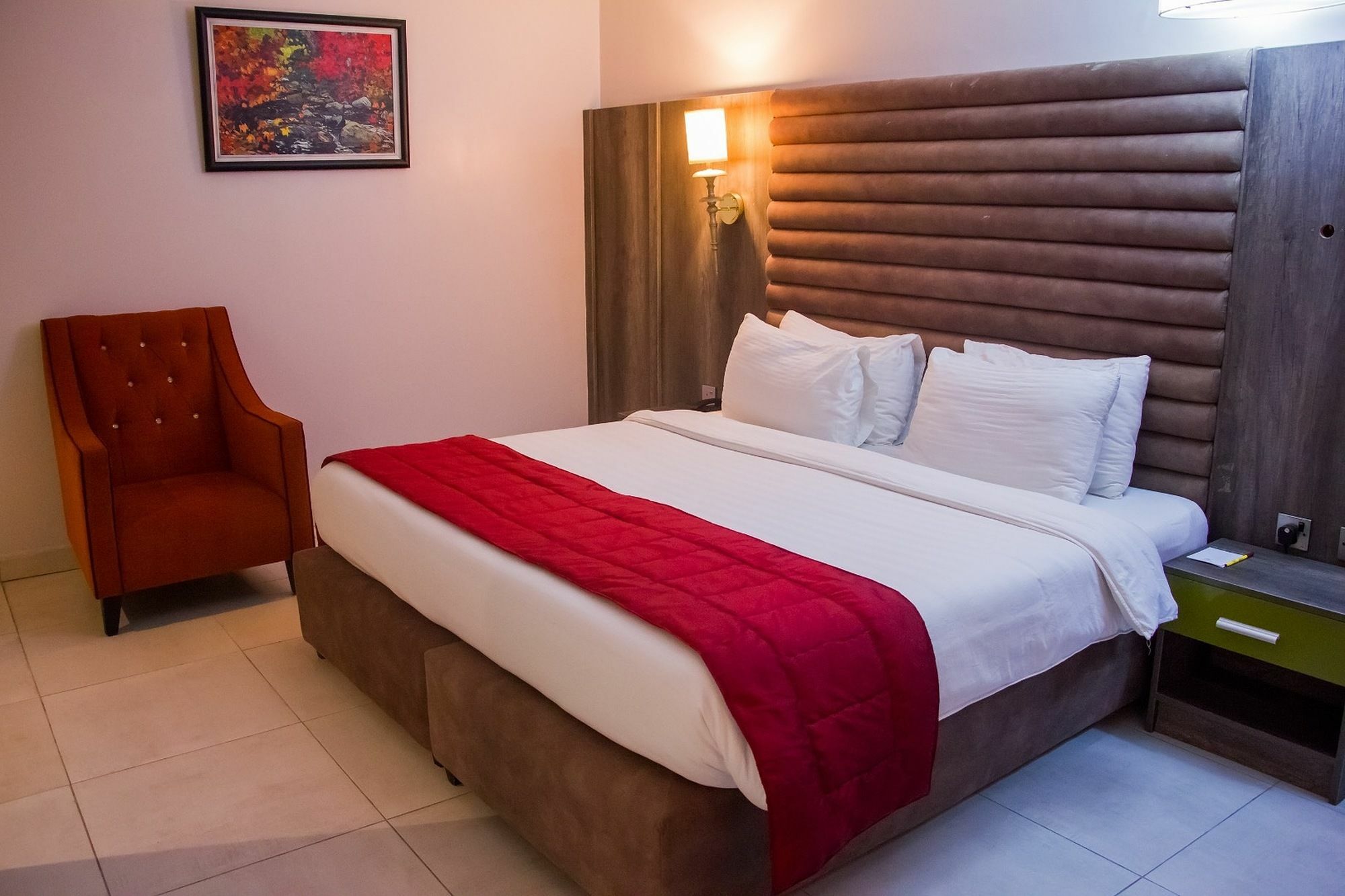 Glee Hotel Aliayabiagba 외부 사진