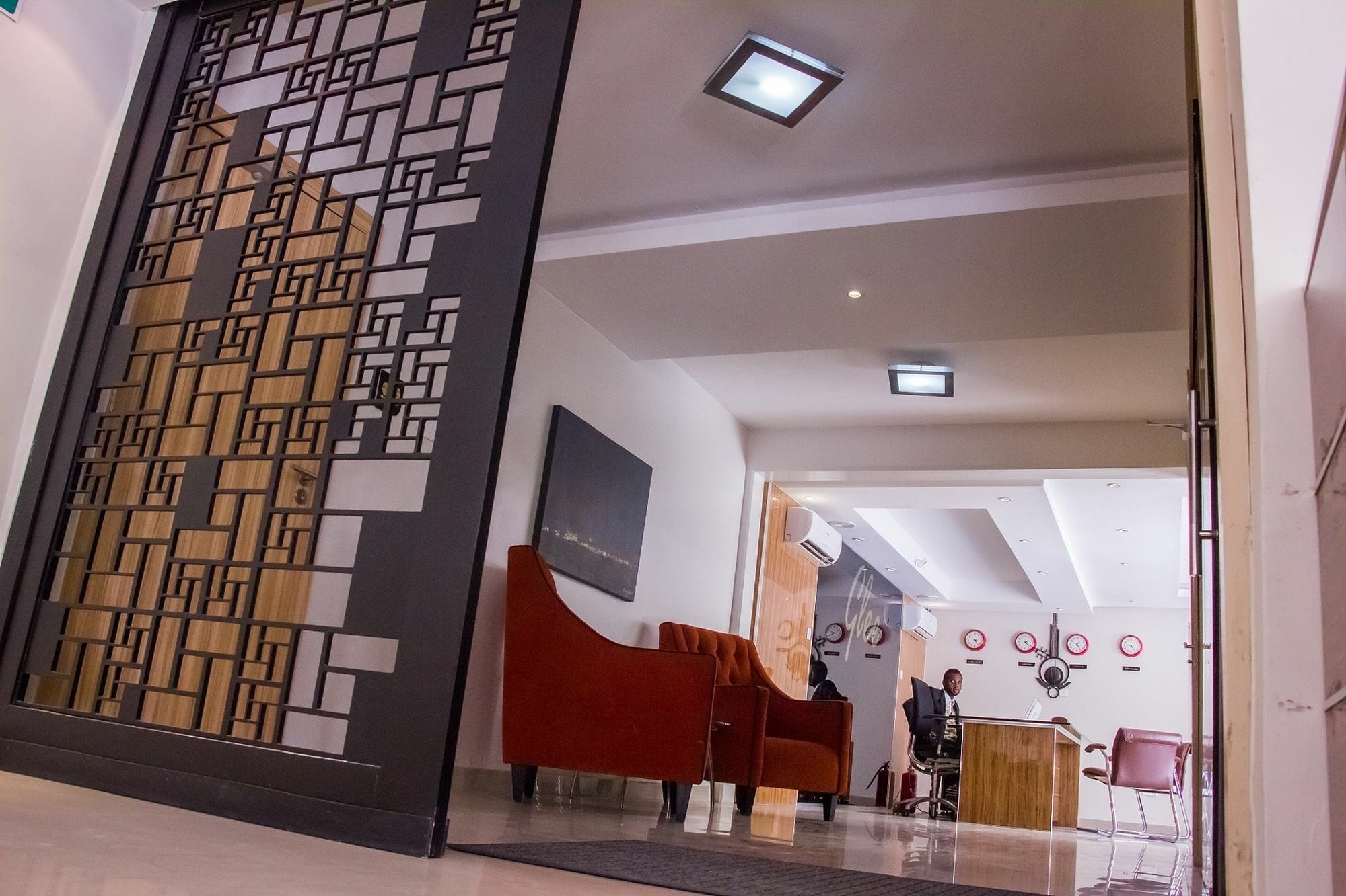 Glee Hotel Aliayabiagba 외부 사진