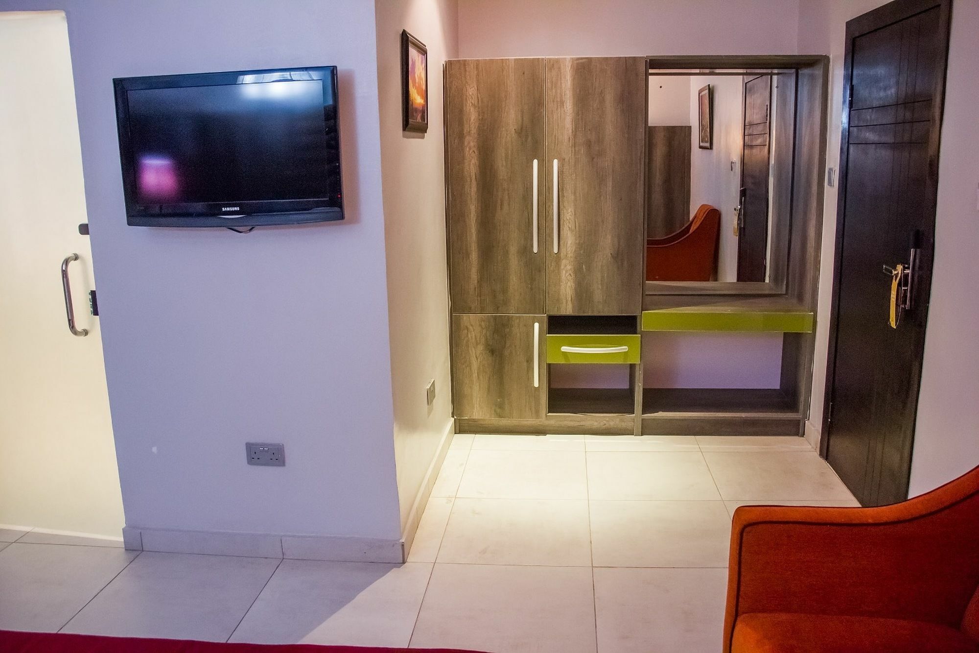 Glee Hotel Aliayabiagba 외부 사진