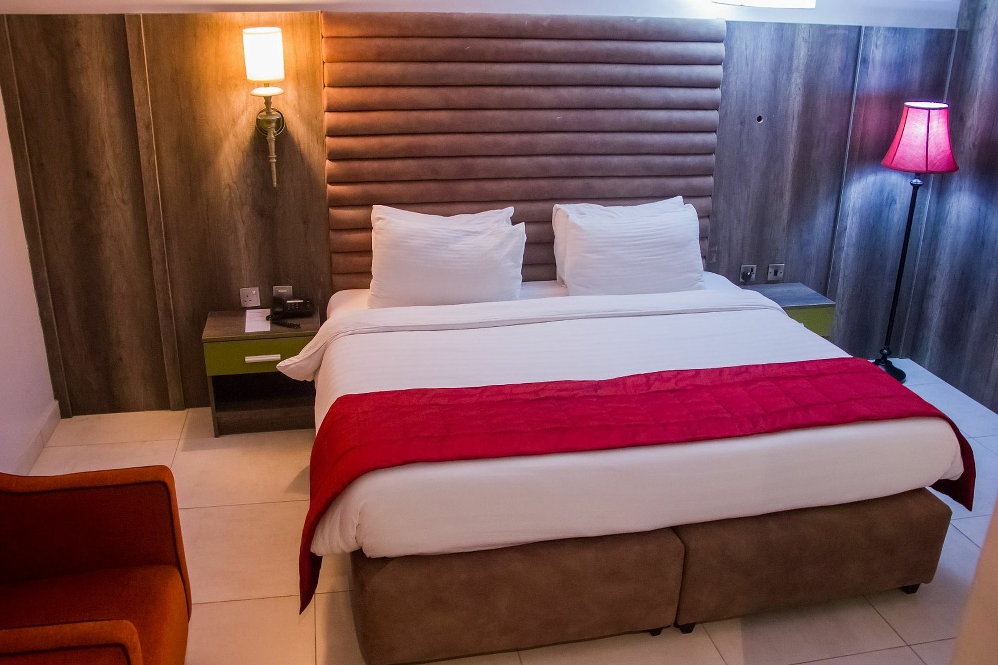 Glee Hotel Aliayabiagba 외부 사진